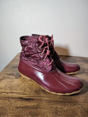 Sperry Women's Top Sider Saltwater Duck Boots Quilted Nylon Burgundy Sz 10 Rain